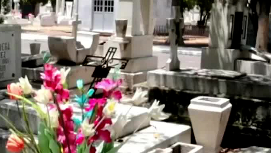 Comienzan operativos de seguridad en cementerios y romerías por Día de Muertos