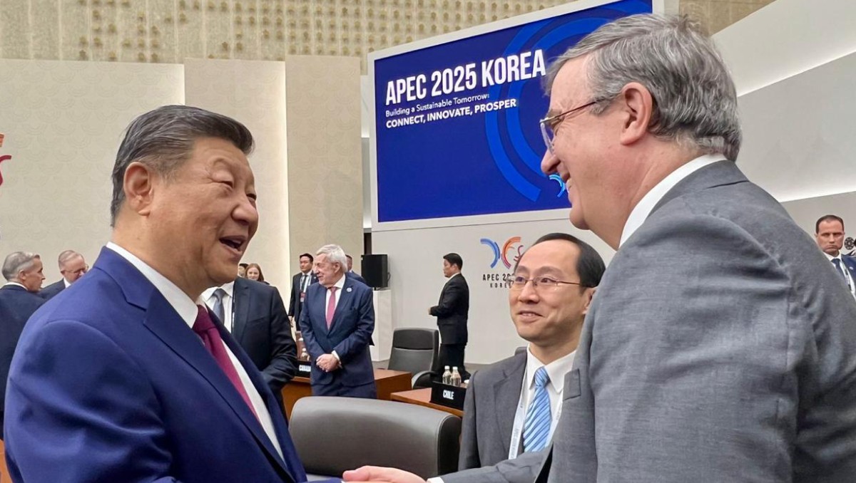 La SE detalló que Ebrard fue en representación de Claudia Sheinbam a la cumbre celebrada en Gyeongju. Foto: Especial