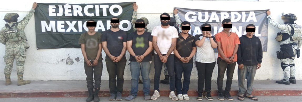 Detención de ocho personas en operativo en Rosario, Sonora. | Especial