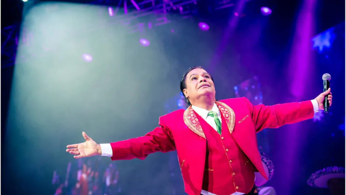 Juan Gabriel creció en una familia extensa y de escasos recursos | Especial