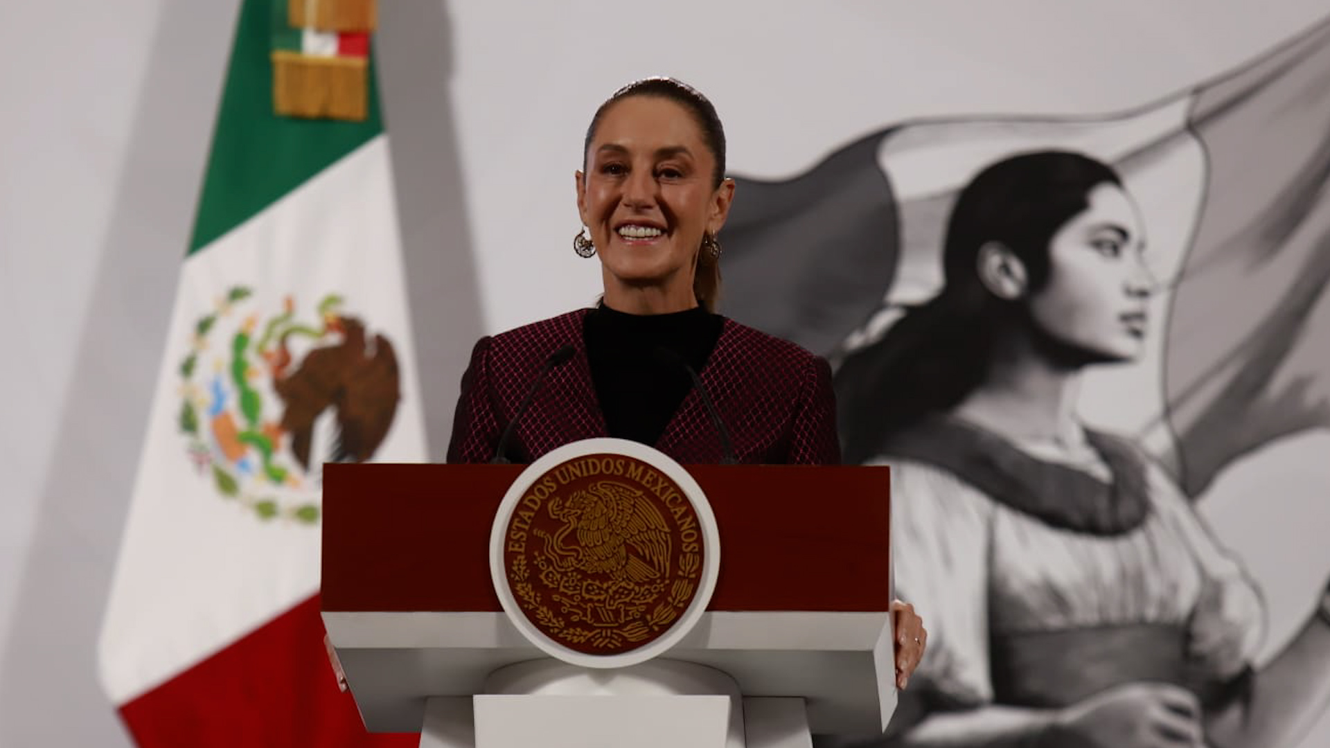 "No soy su mamá para llamarles la atención": Sheinbaum a integrantes de la 4T