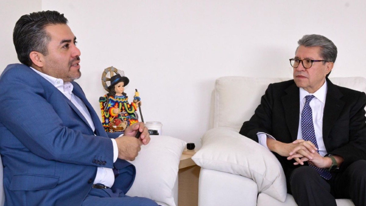 El presidente de la Jucopo adelantó que hablaron sobre el 'huachicoleo' de agua. | X