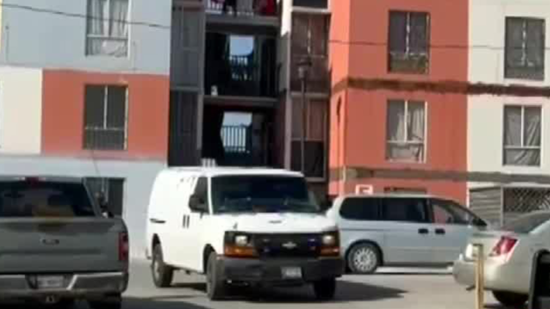 En Baja California, localizan cuerpo de mujer con múltiples golpes en fraccionamiento de la ciudad