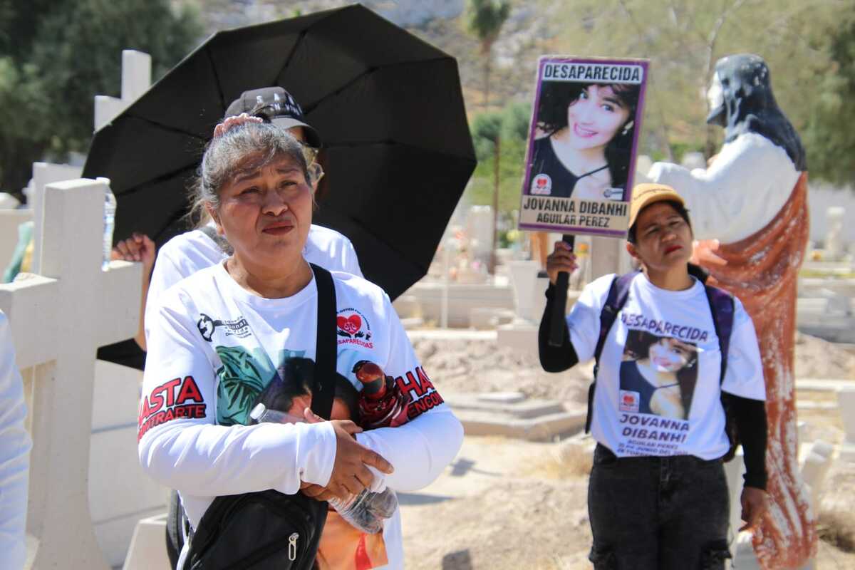 En la ceremonia las madres de los desaparecidos hicieron un llamado al intercambio de información entre colectivas. | Verónica Rivera