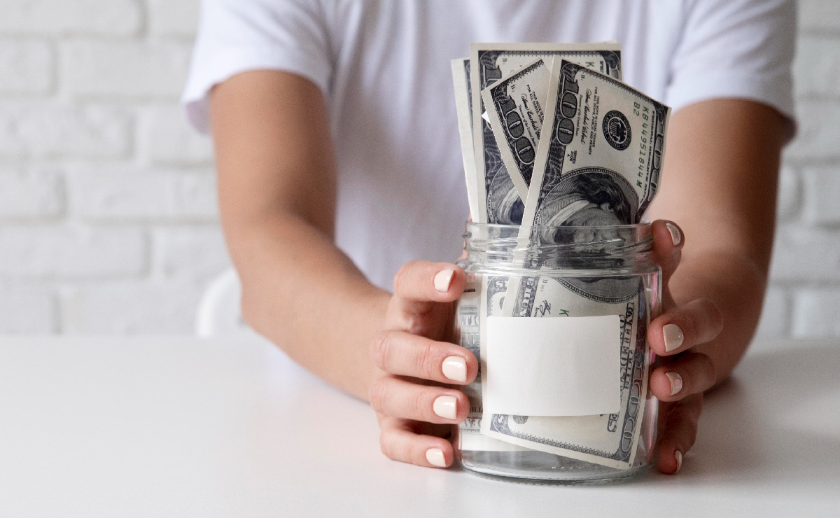 En países como Estados Unidos y México, la propina no es obligatoria por ley, pero se acostumbra darla. (Freepik)