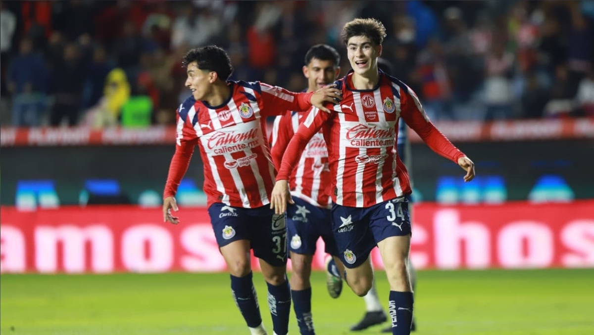 La 'Hormiga' González le da el triunfo a Chivas sobre Pachuca en el Hidalgo (Jorge Sánchez)