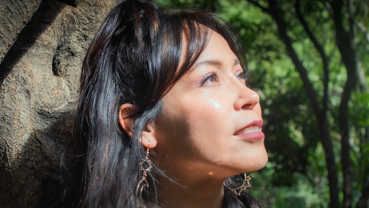 Sigue promocionando su segundo disco, 'Otra vez' | Especial