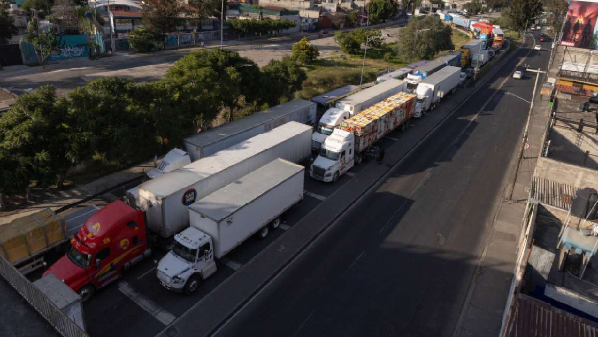 Los transportistas convocaron a una marcha hacia la Ciudad de México. Foto: (Cuartoscuro)