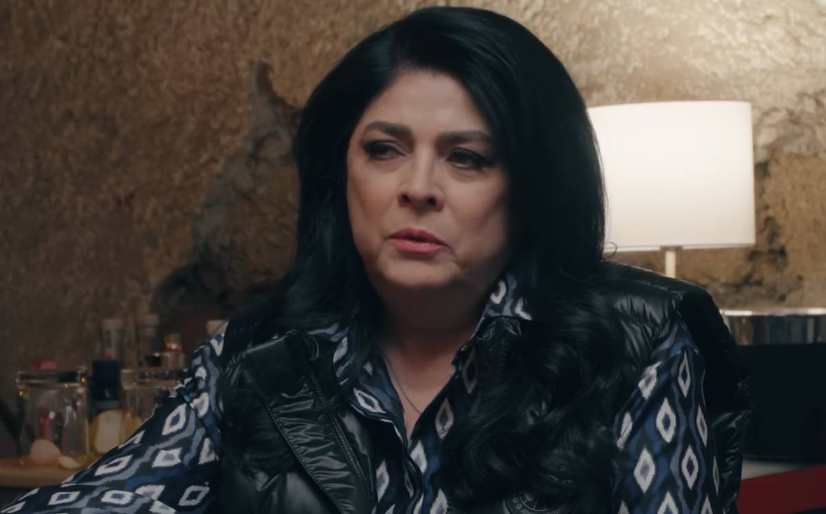 Con humor y sinceridad, Victoria Ruffo contó cómo surgió su historia con Derbez.