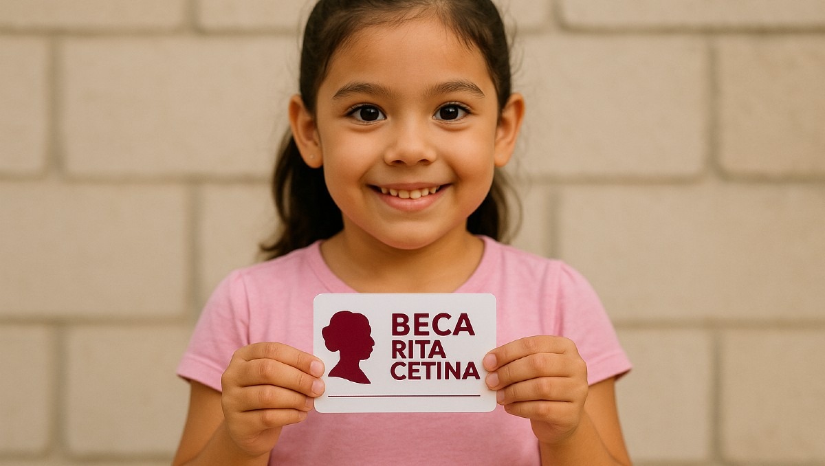 Beca Rita Cetina apoya a los alumnos de secundaria | Especial IA Discover Milenio