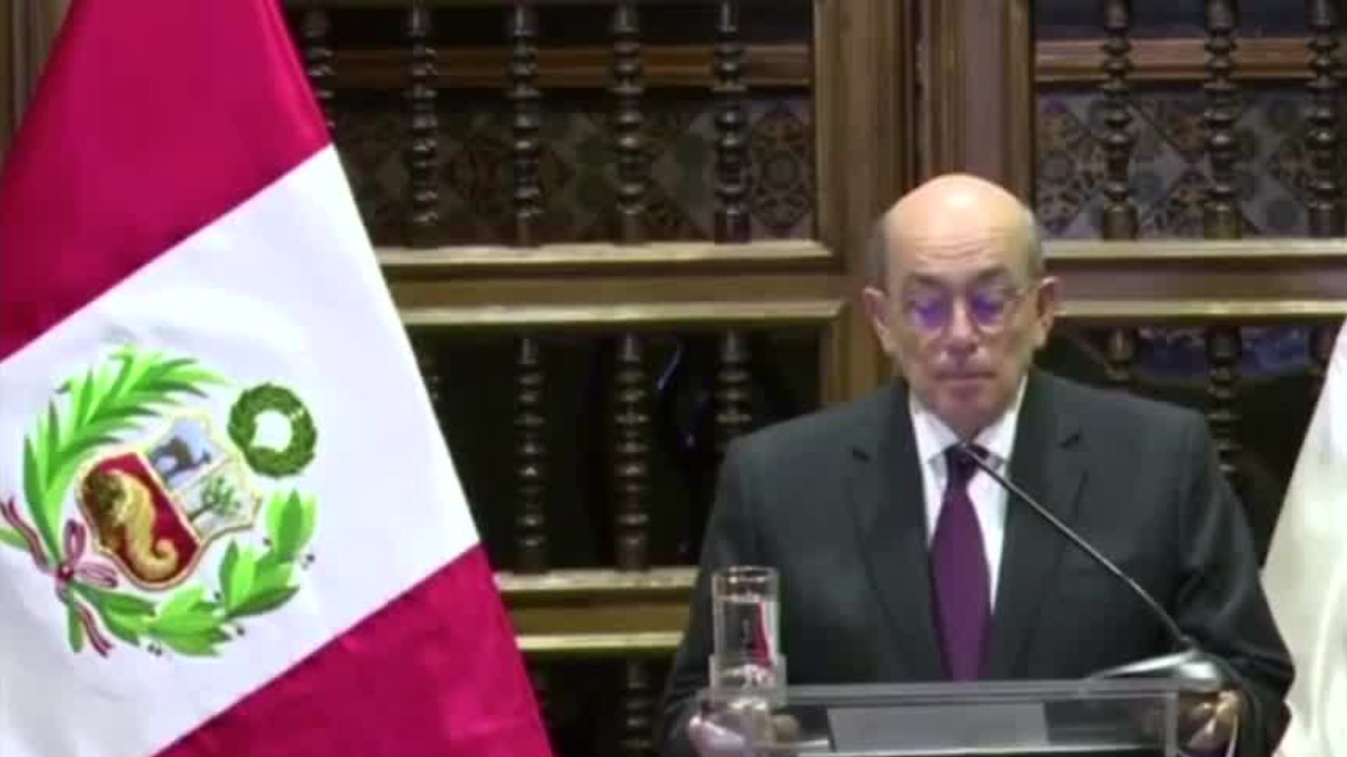 ÚLTIMA HORA: Perú rompe relaciones diplomáticas con México