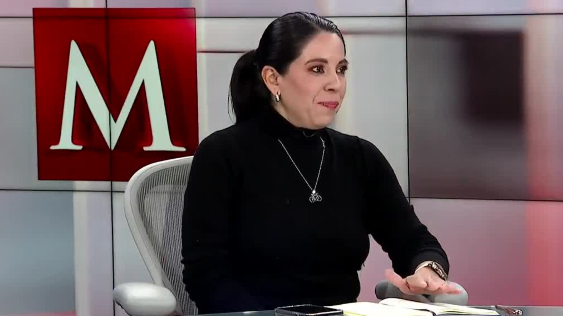Paola Gómez, de Sedatu, presenta la campaña "Baja la velocidad"
