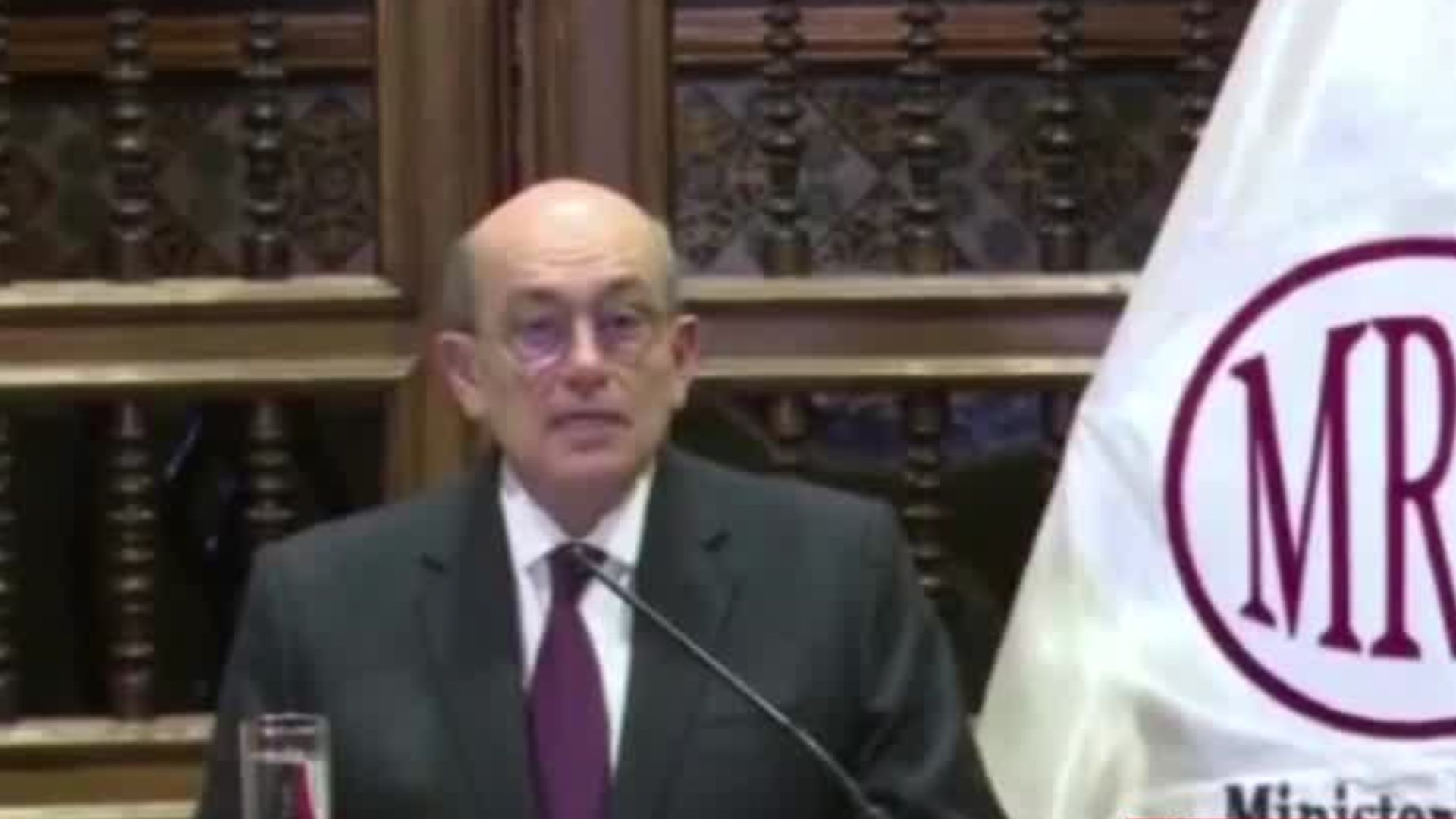 ¿Qué provocó la ruptura de relaciones diplomáticas entre México y Perú?