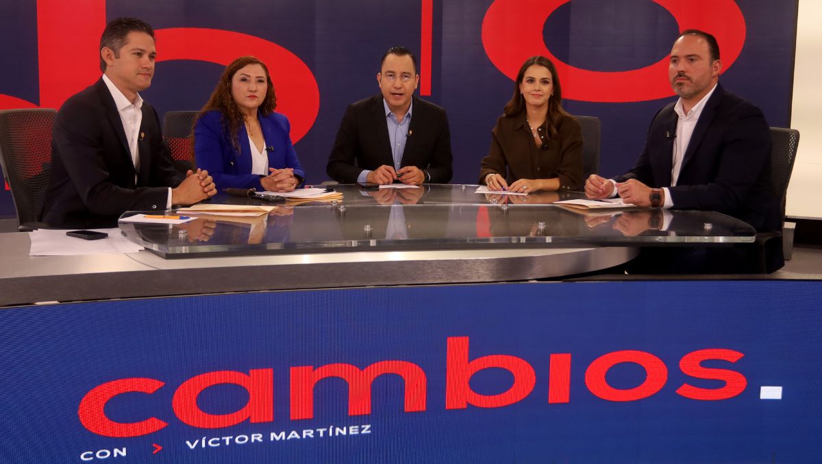 Representantes de bancadas compartieron su postura en el programa Cambios | Roberto Alanís