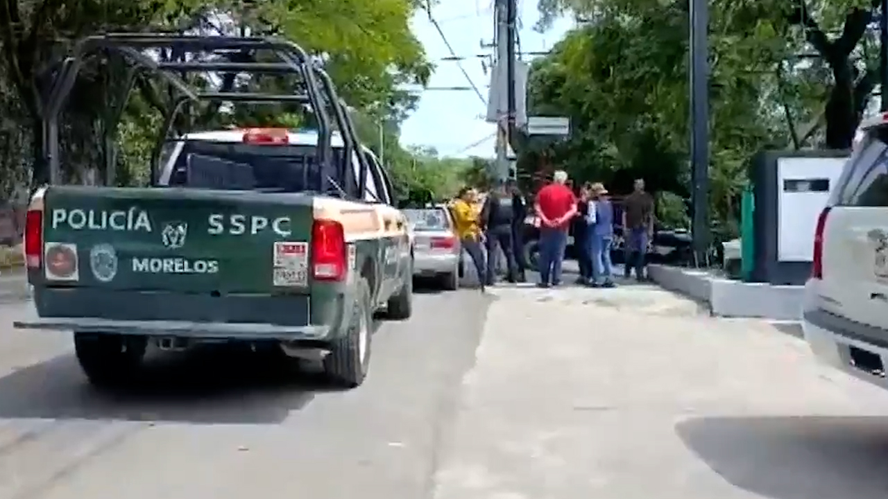 Detienen a tres oficiales en Zacatepec por presunto abuso sexual; uno sigue prófugo