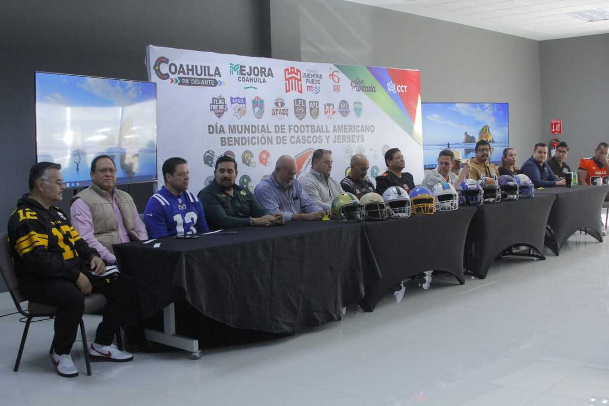Las distintas ligas y asociaciones de futbol americano de La Laguna se han unido para celebrar. | Manuel Guadarrama