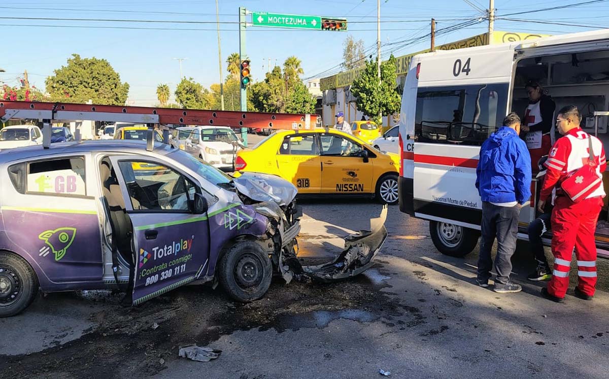 En el accidente resultaron lesionadas tres personas. l Especial