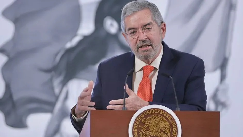 México rechaza decisión de Perú de romper relaciones diplomáticas