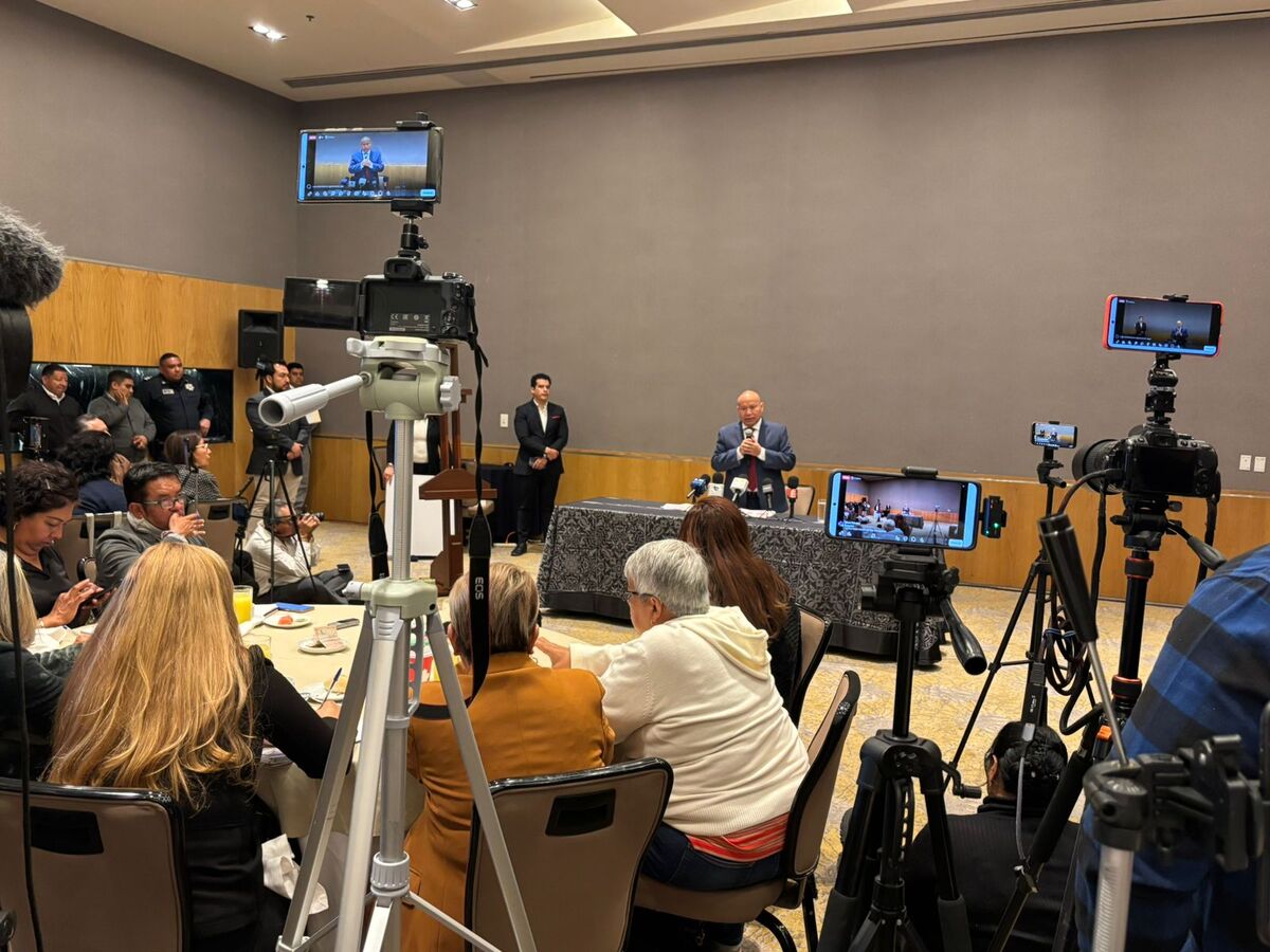 Se han presentado 14 denuncias penales en contra de ex funcionarios de alto rango. | Especial