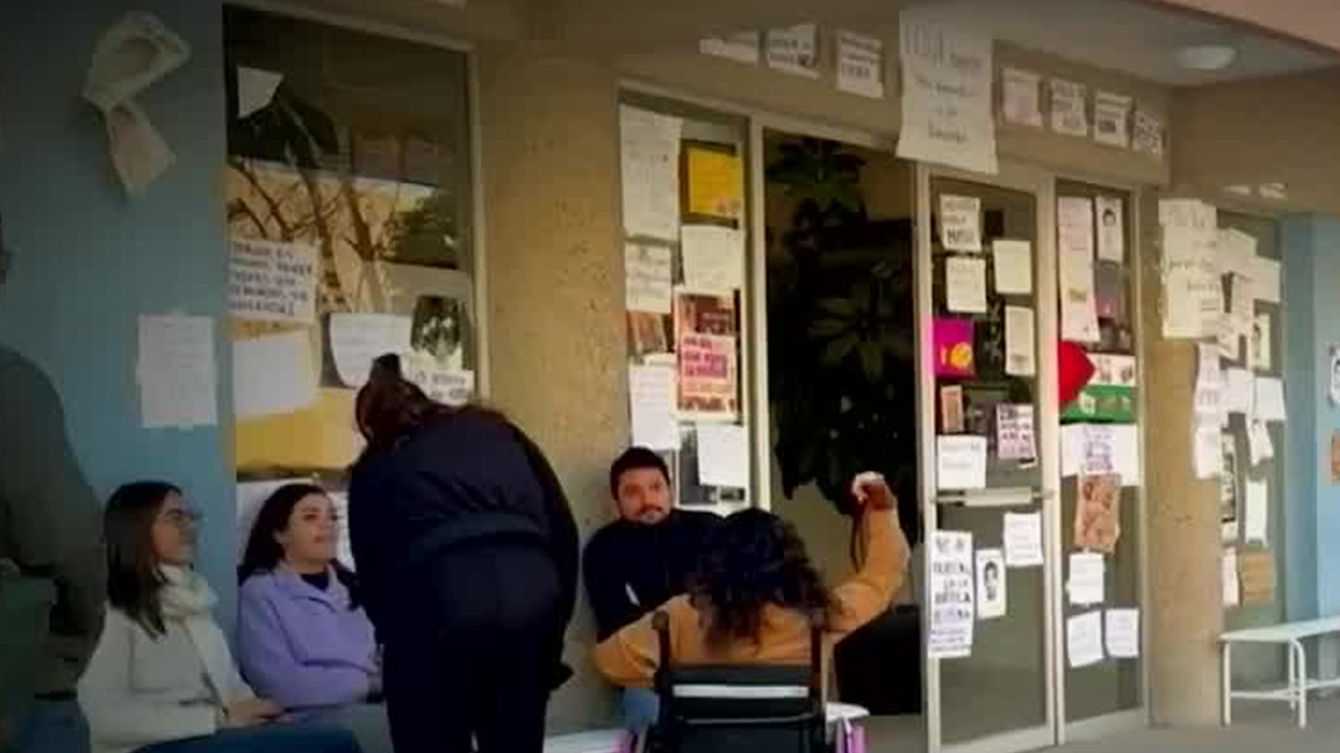 Estudiantes exigen la destitución de maestras de la UASLP por abuso de autoridad contra Sofía Vargas