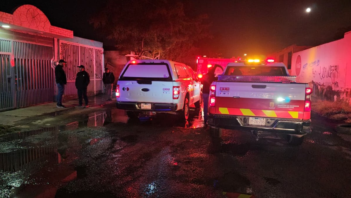 Incendio en casa de colonia Parques de la Victoria dejó una persona fallecida (Juan Carlos Munguía)