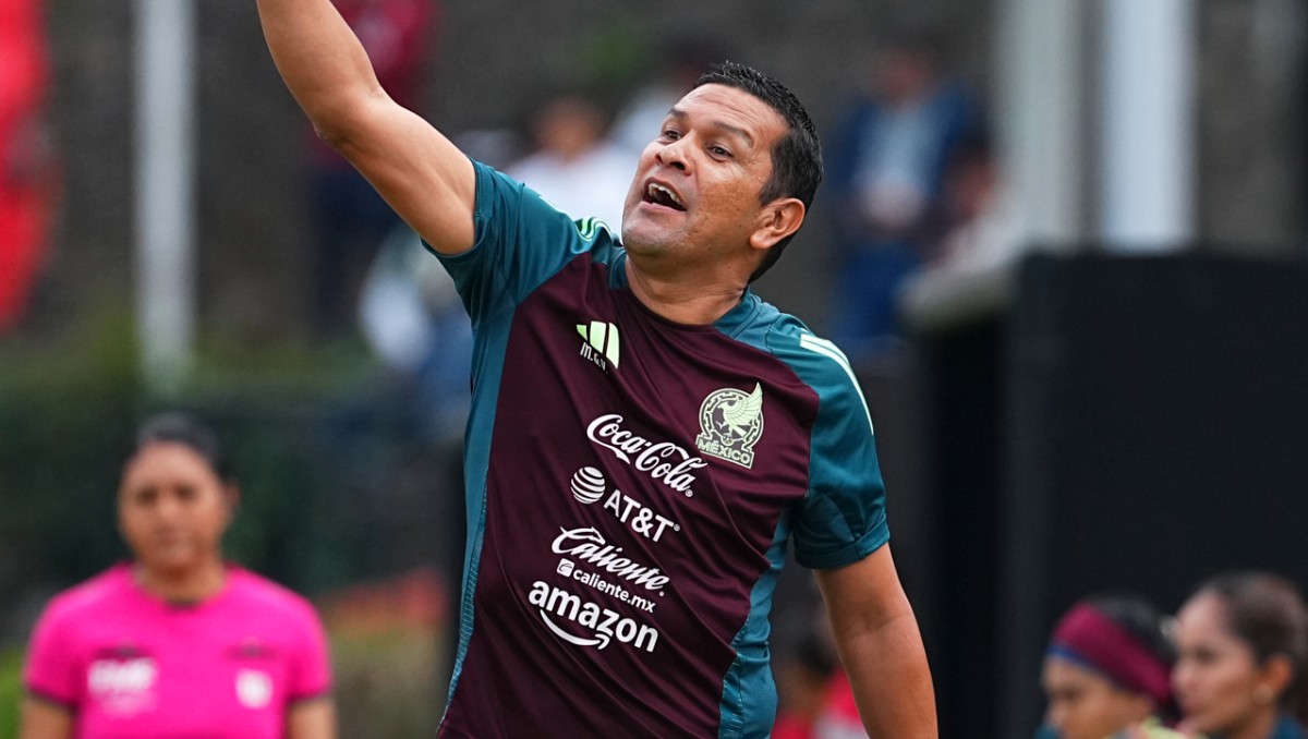 Miguel Gamero, satisfecho por el pundonor de México en la semifinal del Mundial Femenil Sub 17
