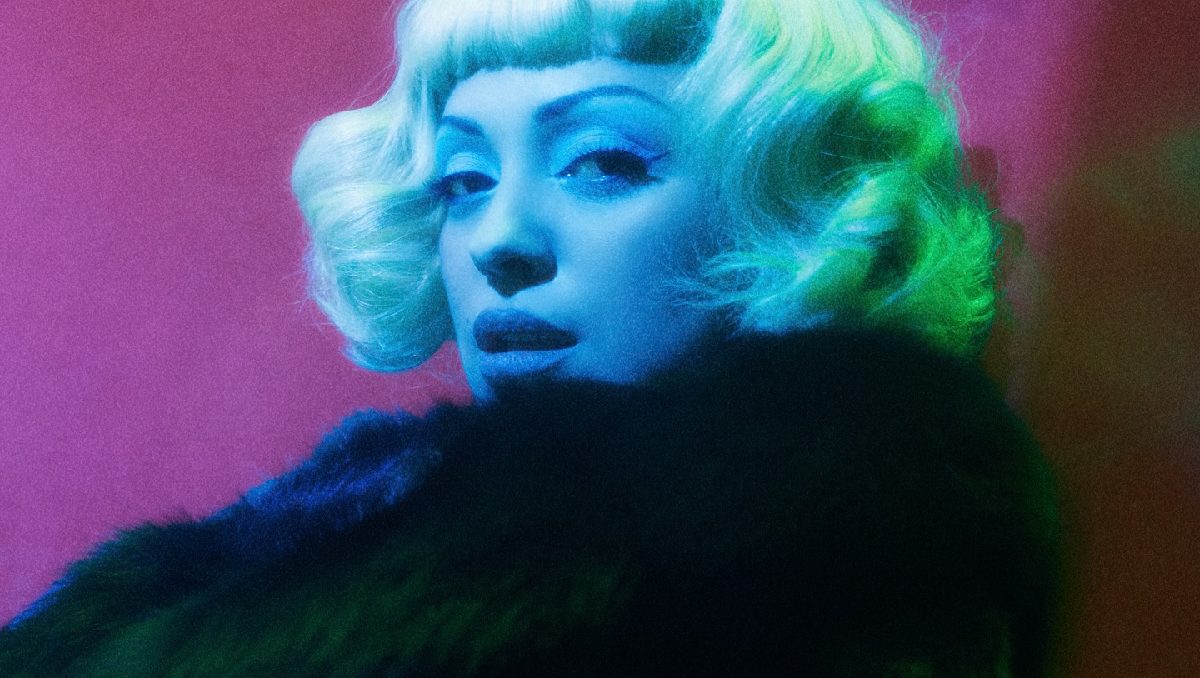 Mon Laferte se presentará en el Palacio de los Deportes | Especial