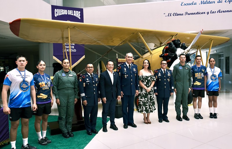 Presentación de la carrera 'La Gran Fuerza de México'. (Cortesía)