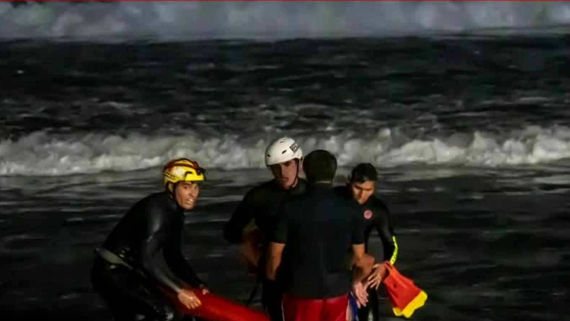 Rescatan a un migrante en Baja California; trataba de cruzar a Estados Unidos