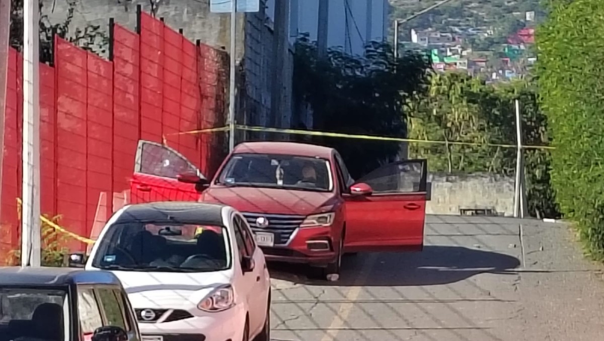 El ataque a balazos movilizó a paramédicos de la Cruz Roja y elementos de Fuerza Civil. | Agustín Martínez