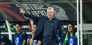 Javier Aguirre es nominado a los premios The Best como mejor técnico del año