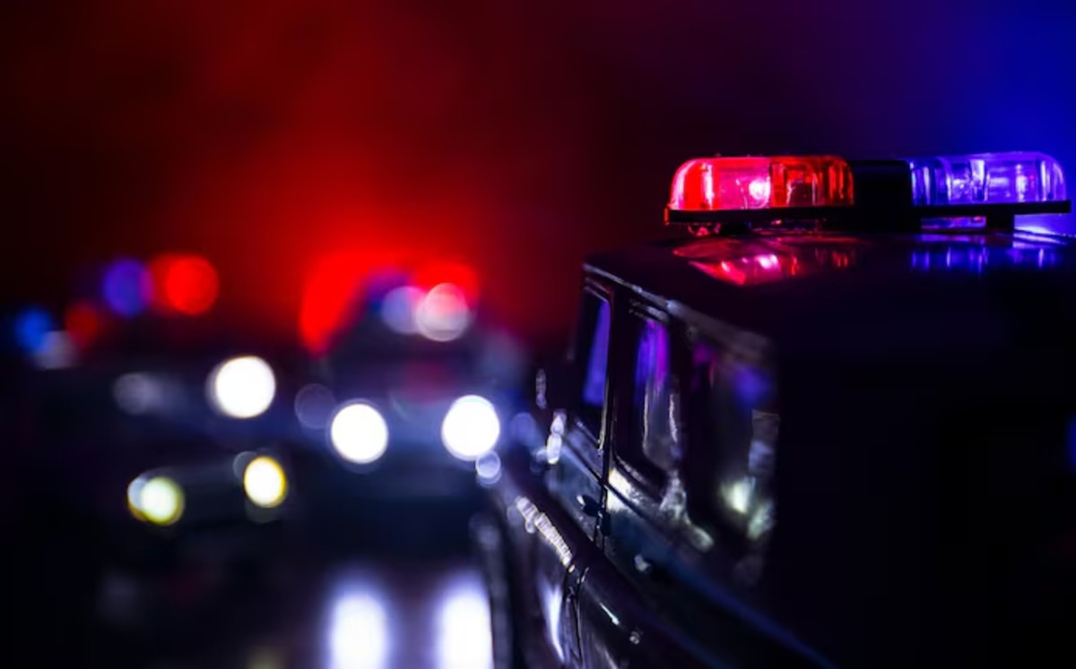 Al llegar al lugar, los cuerpos de auxilio brindaron atención médica al lesionado, quien presentaba heridas. | Freepik