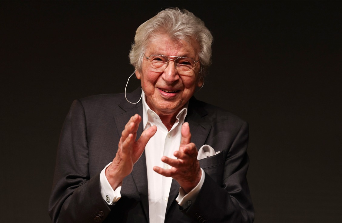 Manuel Alejandro ofrecerá un recital en El Cantoral / Especial