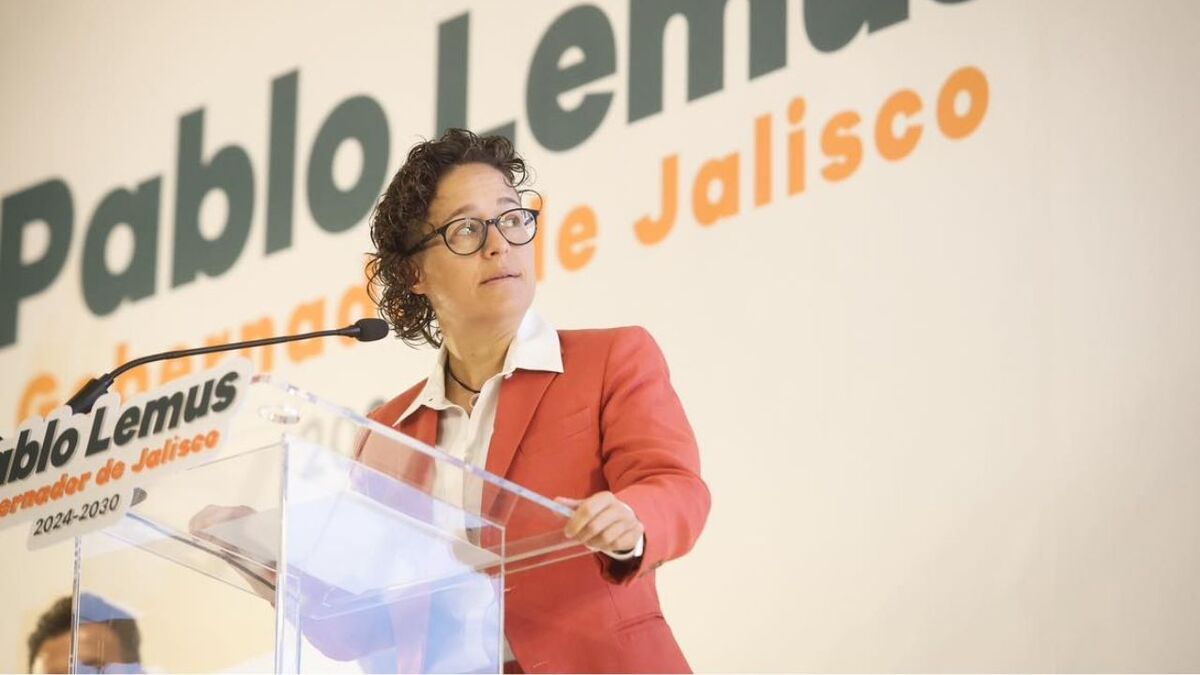 Michelle Friedman durante informe de gobierno de Lemus (Cortesía)