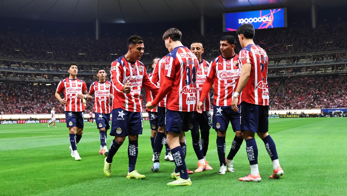 Chivas buscará su pase a la Liguilla directa ante Rayados (Imago7)