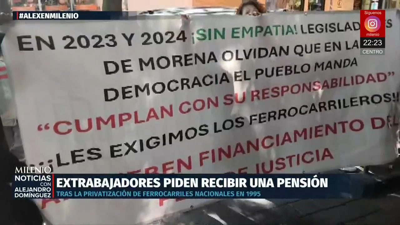 Ferrocarrileros protestan por pensiones prometidas por AMLO