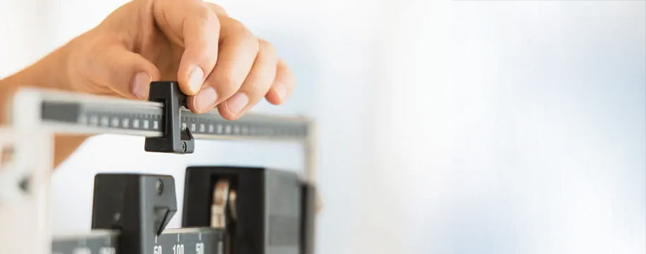 La obesidad y el sobrepeso es una enfermedad que afecta a la mayoría de los adultos (Shutterstock )