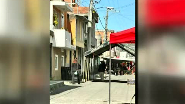 Velan al agresor de Carlos Manzo en Michoacán; vecinos muestran rechazo