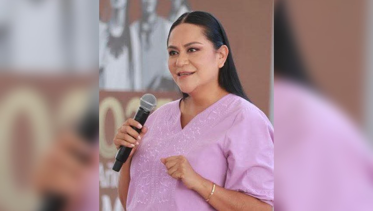 Ariadna Montiel realizó la entrega de la Pensión Mujeres Bienestar junto a la Presidenta. | Especial