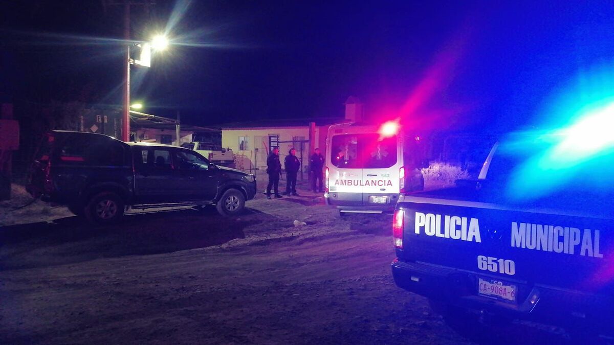 En Arteaga, matrimonio fallece por presunta intoxicación de gas LP. (Milenio Policía)