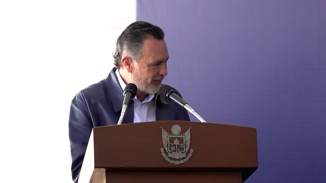 Gobierno de Querétaro anuncia reactivación de la ruta aérea Querétaro–Acapulco