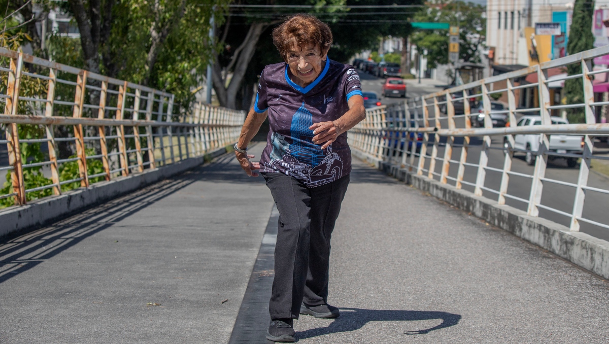 Puebla | Corredora María Martínez, ejemplo de superación a sus 90 años | Melanie Torres