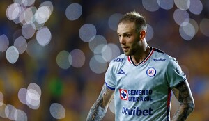 Rodolfo Rotondi causa baja de último minuto con Cruz Azul y se perderá el partido contra Pumas por una lesión