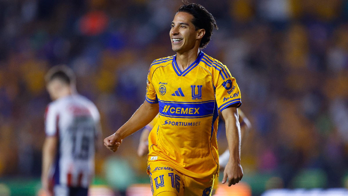 Tigres derrota a San Luis para seguir en la pelea por el liderato del Apertura 2025 (Imago7)
