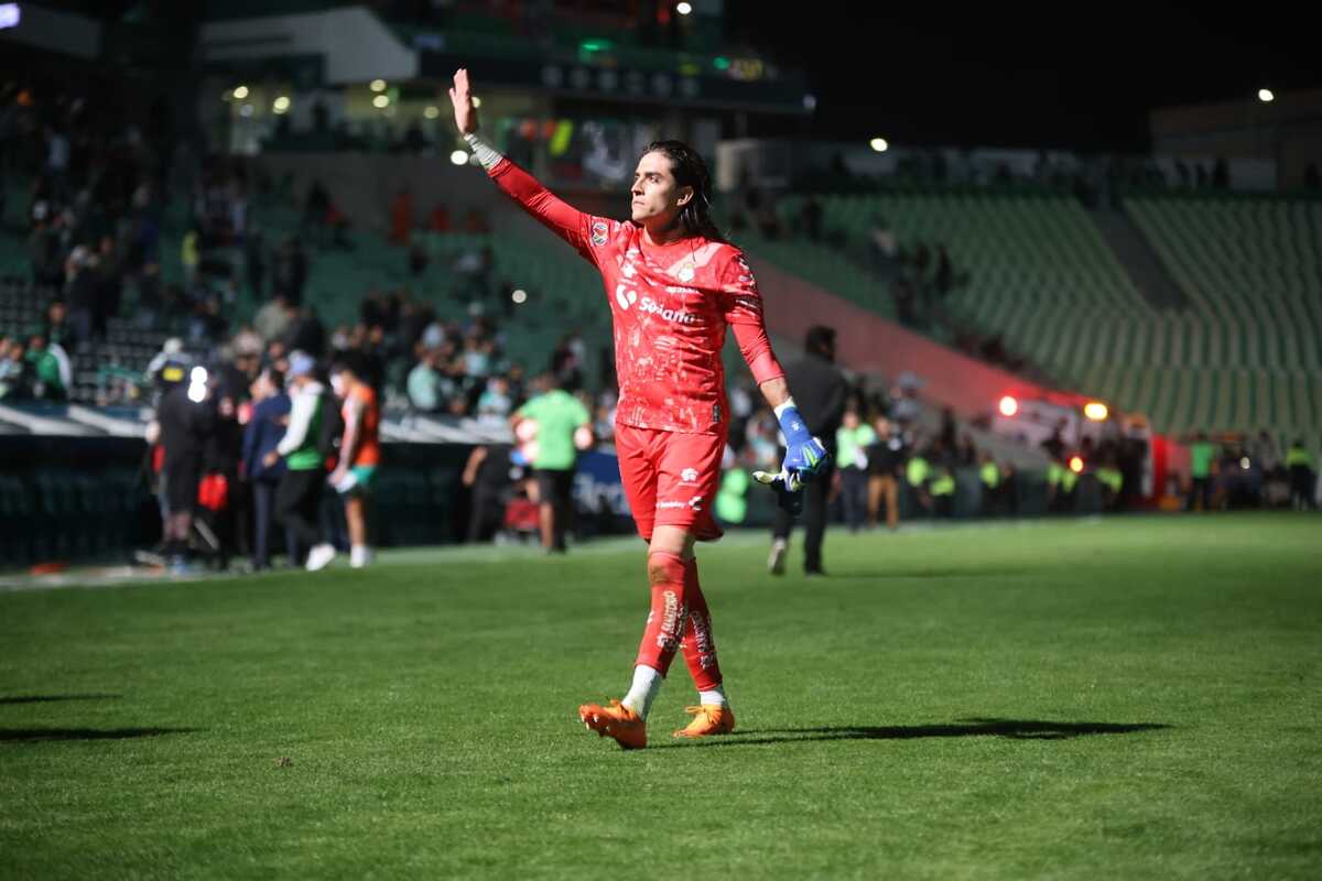 Carlos Acevedo se despide entre aplausos en el TSM.| Verónica Rivera