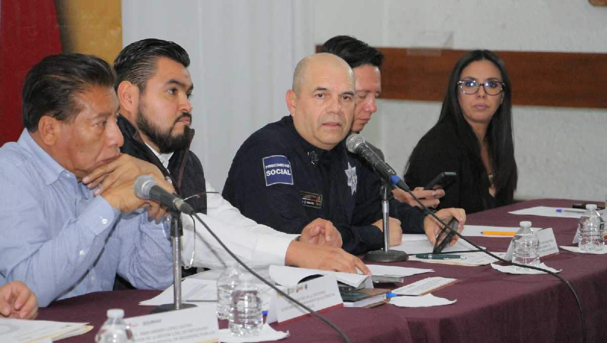 Edgar Machado, comisario de Ecatepec, presentó los avances en seguridad y atención a denuncias. Foto: (Especial)