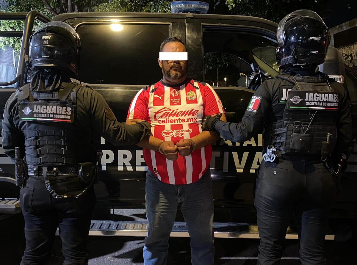 El hombre fue detenido y será puesto a la disposición de las autoridades. (Cortesía)