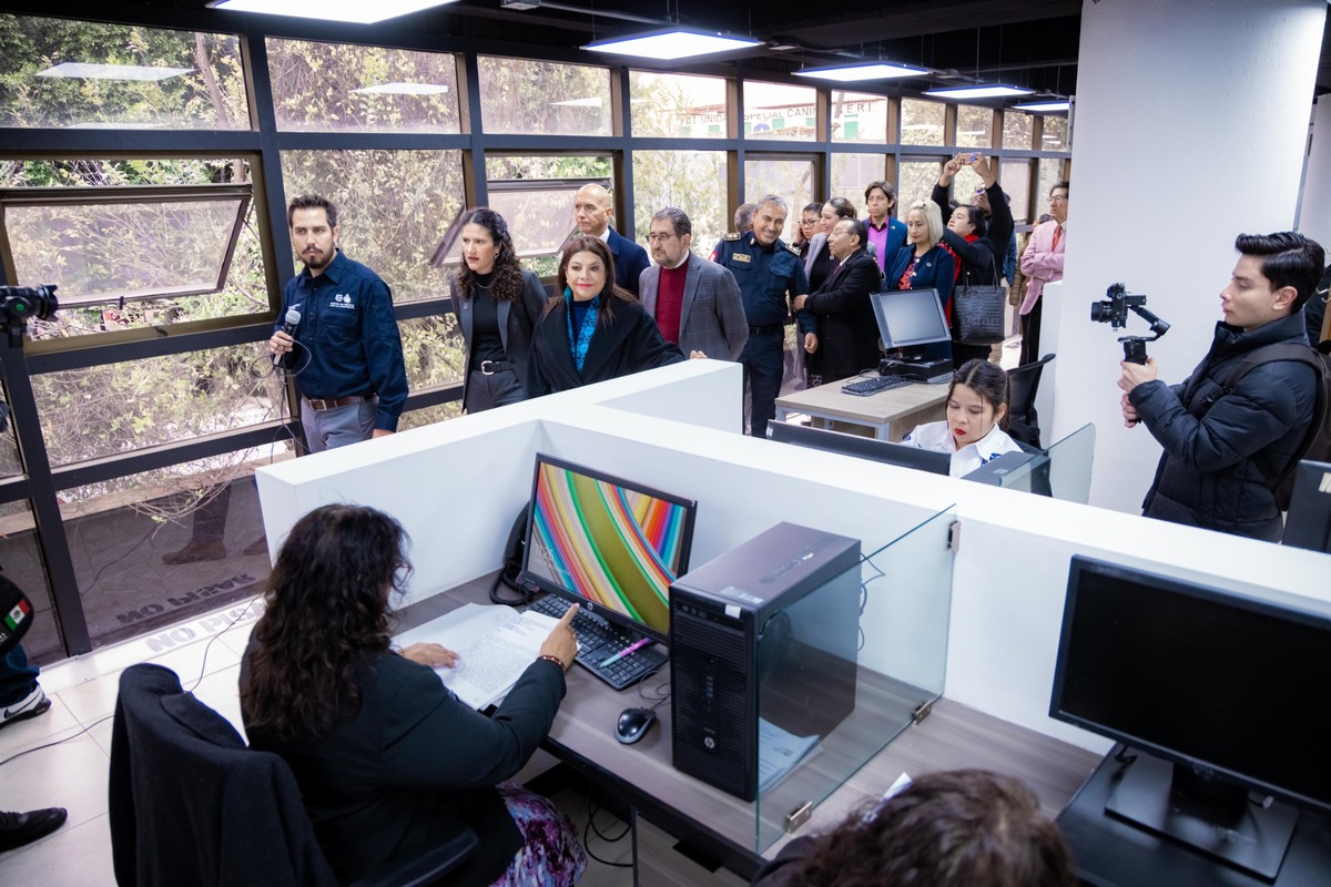 Las autoridades capitalinas realizaron un recorrido por las instalaciones de la nueva dependencia.