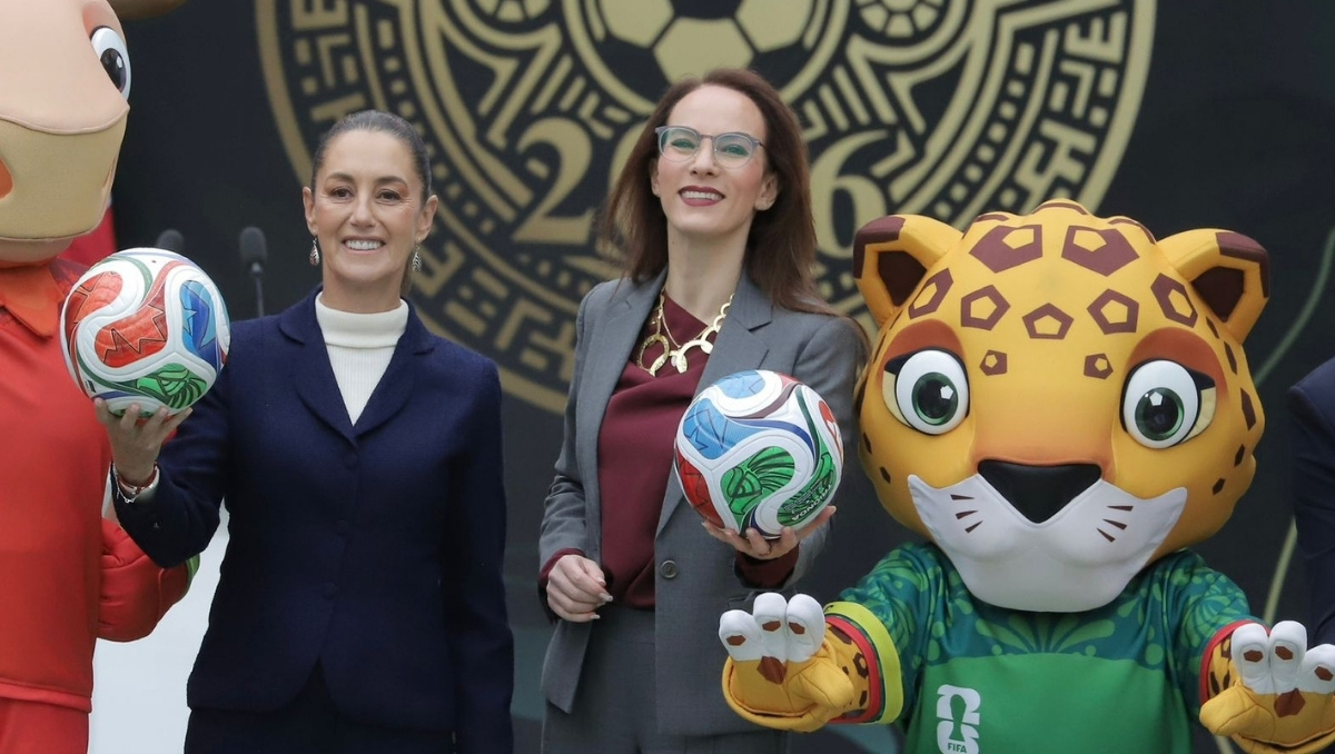 Claudia Sheinbaum junto a Gabriela Cuevas en la presentación del Mundial 2026 (Ariel Ojeda)