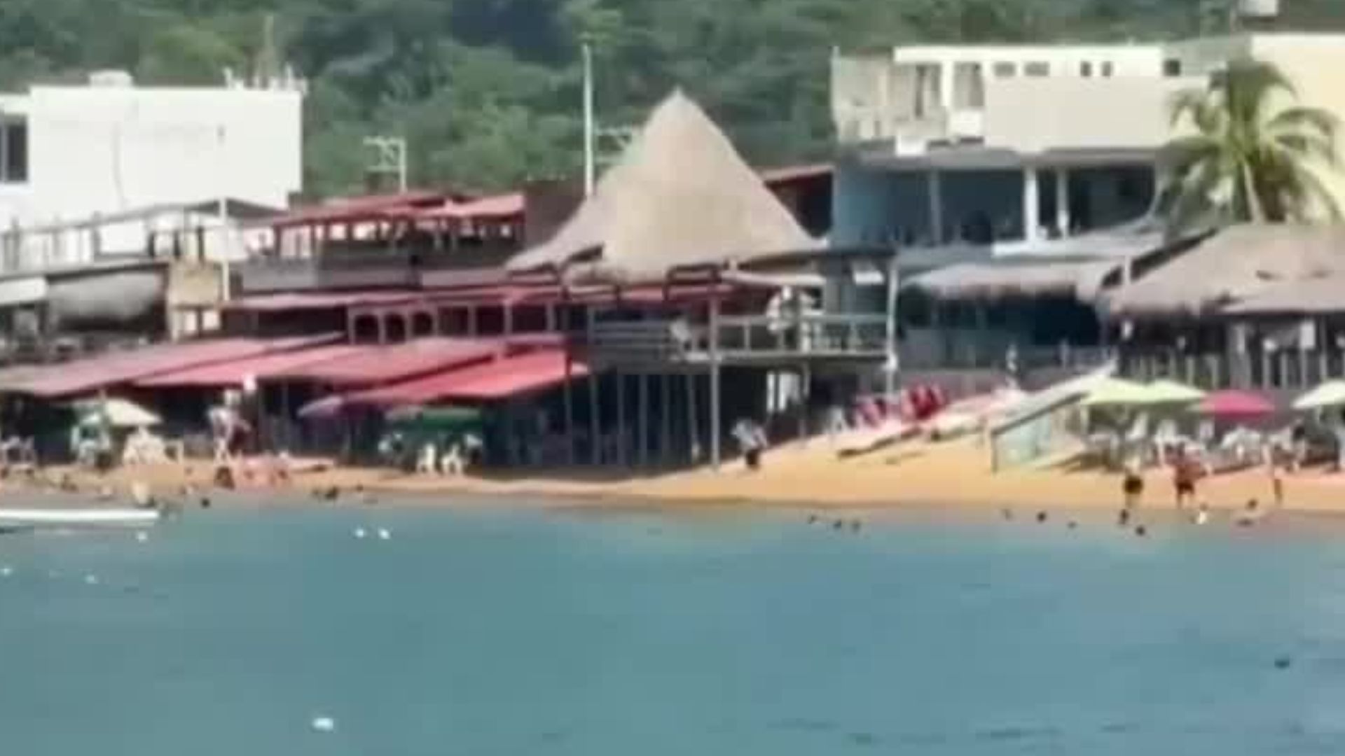 En Acapulco, Marinabús es liberado del bloqueo; llegan a acuerdo